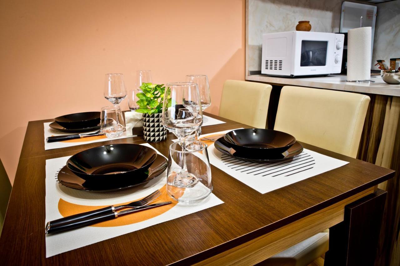 Sunflower Apartment City Center Plovdiv Eksteriør bilde