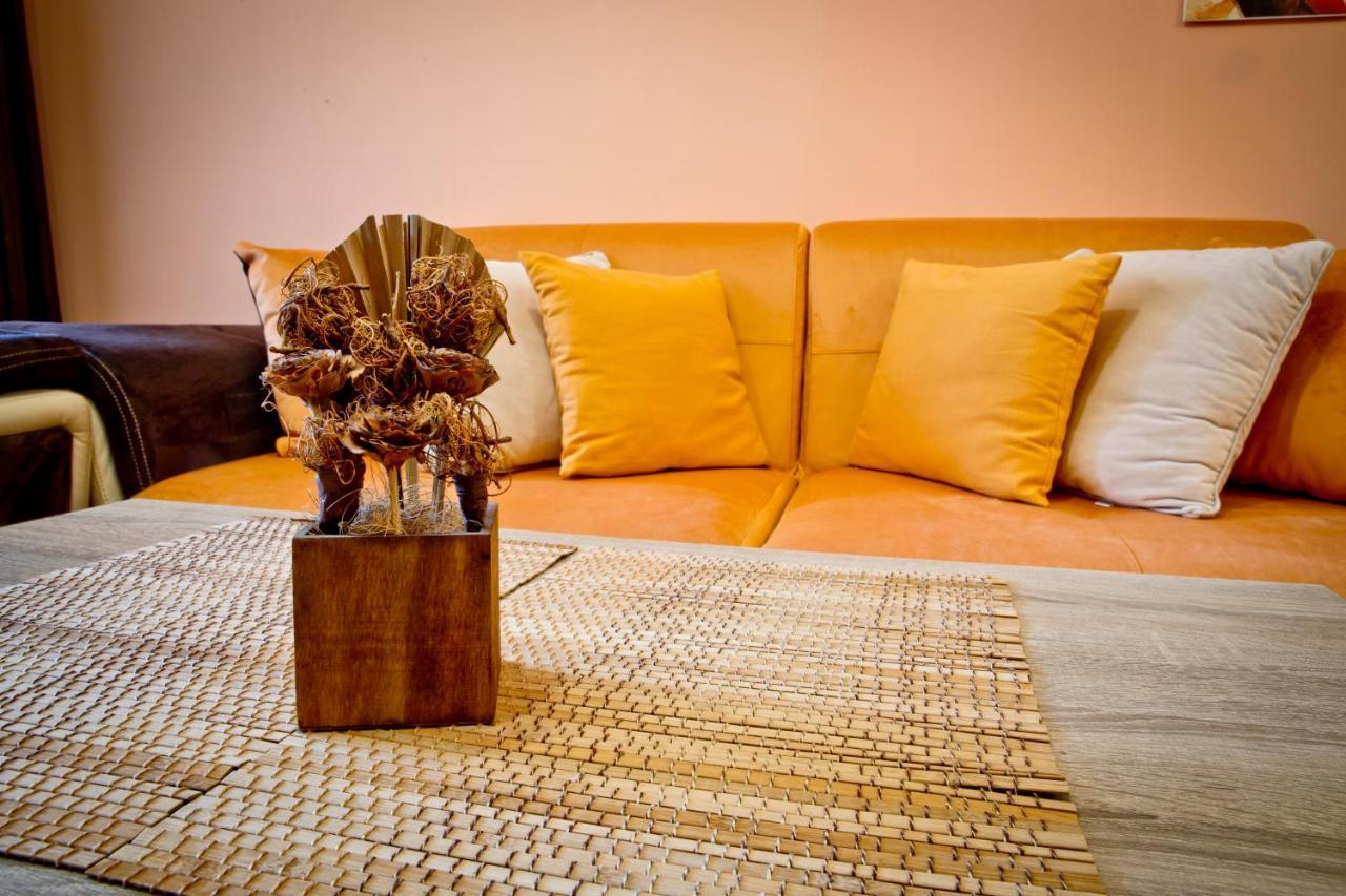 Sunflower Apartment City Center Plovdiv Eksteriør bilde
